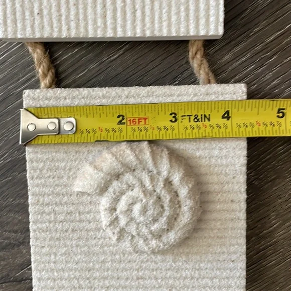 Decor - Picture 6 of 6